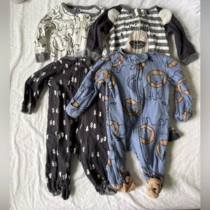 Great Condition! 4 baby boy pajamas, newborn